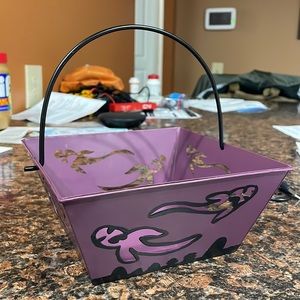 Halloween Basket - Metal